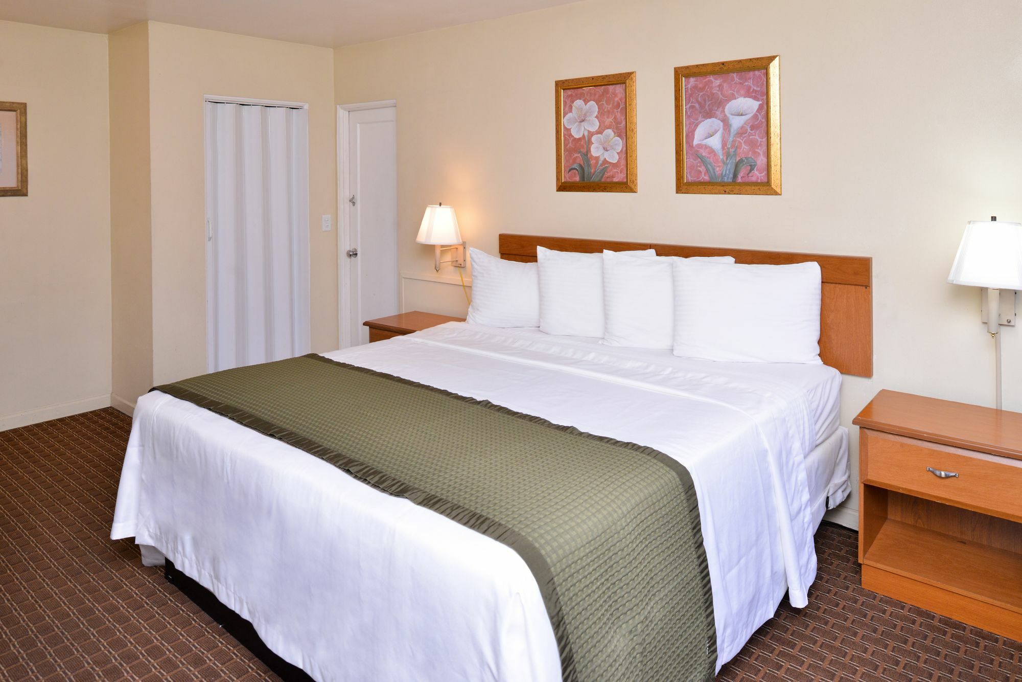 Travelodge By Wyndham Eugene Downtown/University Of Oregon Ngoại thất bức ảnh