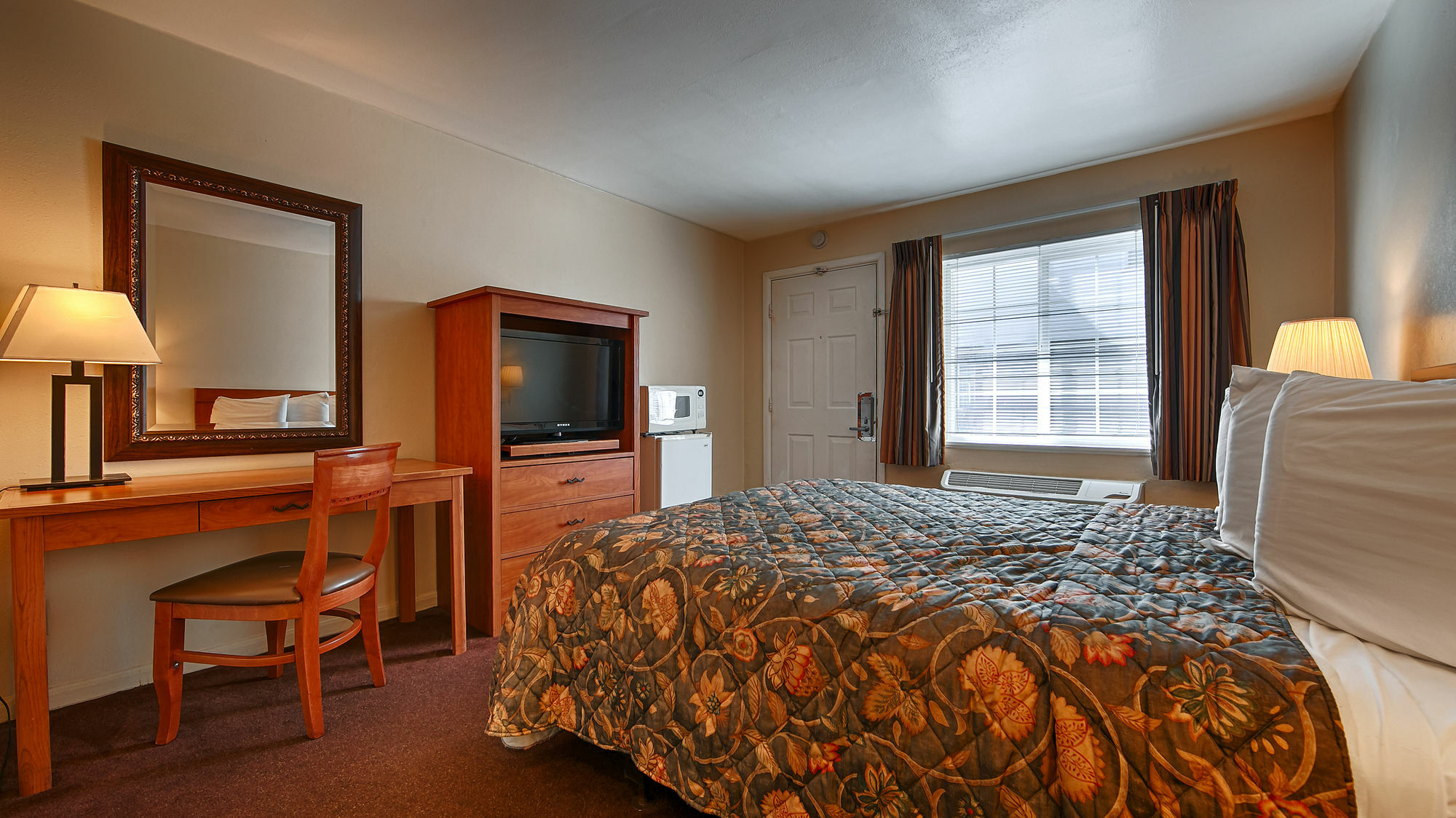 Travelodge By Wyndham Eugene Downtown/University Of Oregon Ngoại thất bức ảnh