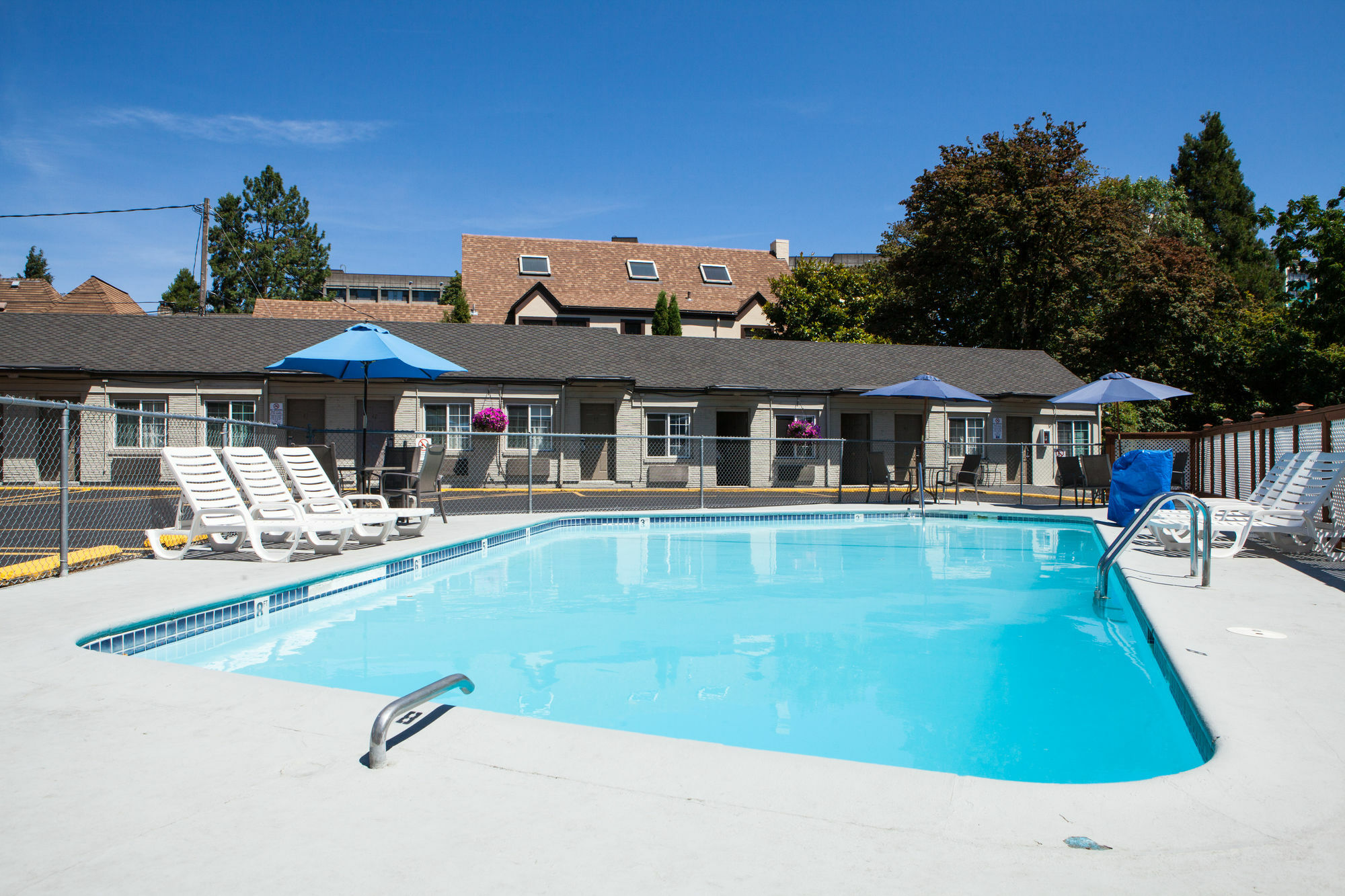 Travelodge By Wyndham Eugene Downtown/University Of Oregon Ngoại thất bức ảnh