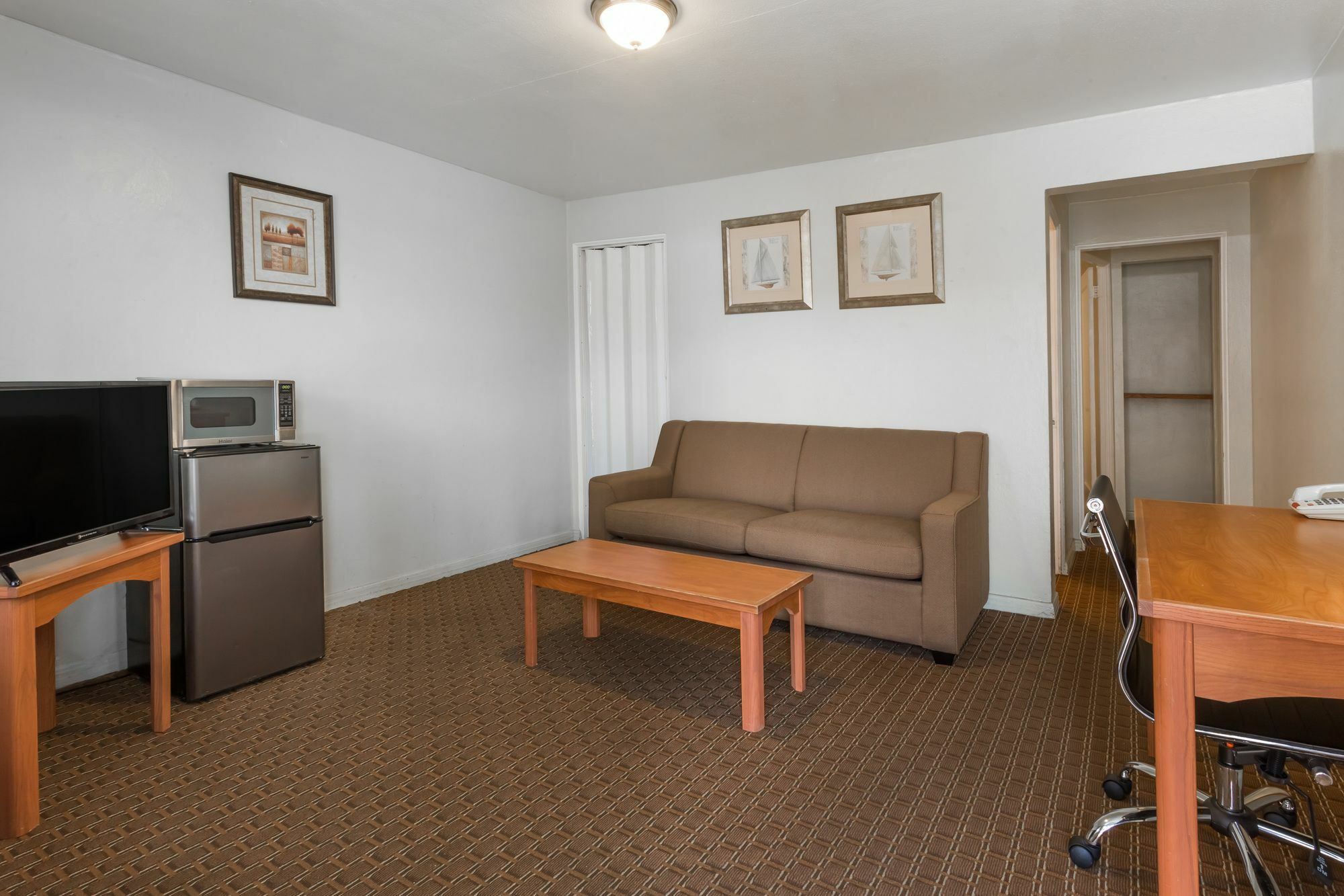 Travelodge By Wyndham Eugene Downtown/University Of Oregon Ngoại thất bức ảnh